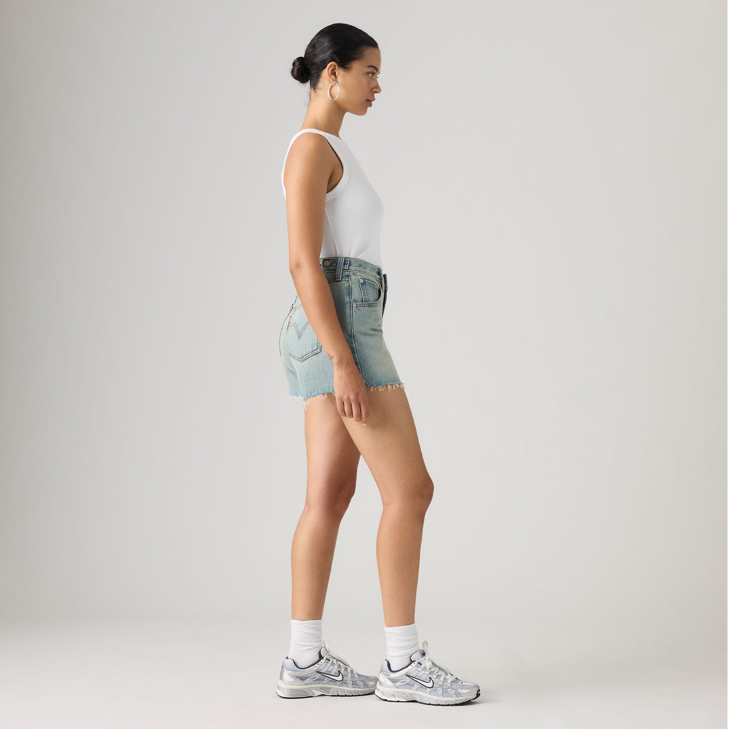 Levi's® Women's Cinch Mid-Thigh Shorts