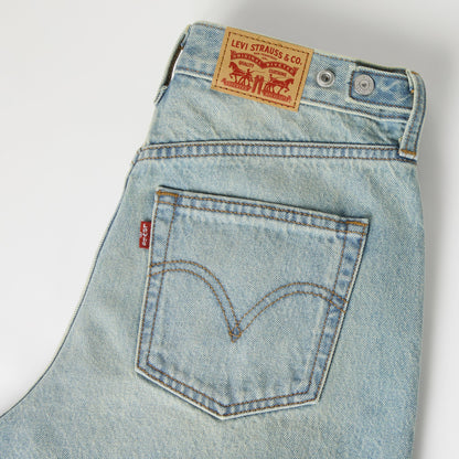Levi's® Women's Cinch Mid-Thigh Shorts