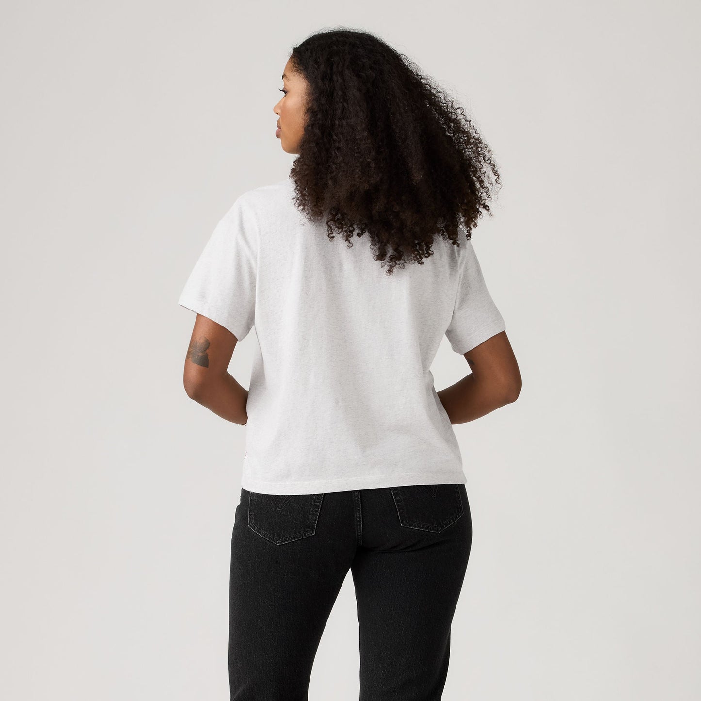 Levi's® Women's Graphic Anyday Tee