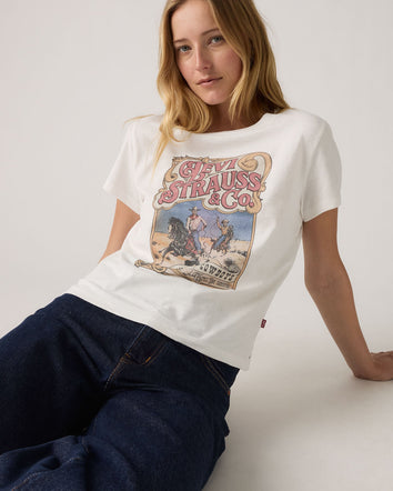 Levi's® Women's Graphic Boxy T-Shirt 3