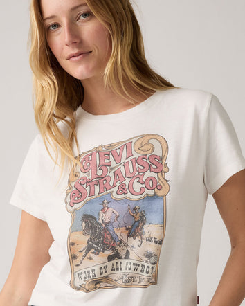 Levi's® Women's Graphic Boxy T-Shirt 4