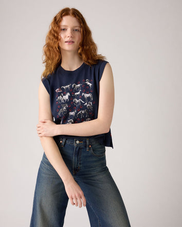Levi's® Women's Graphic Boxy Tank 3