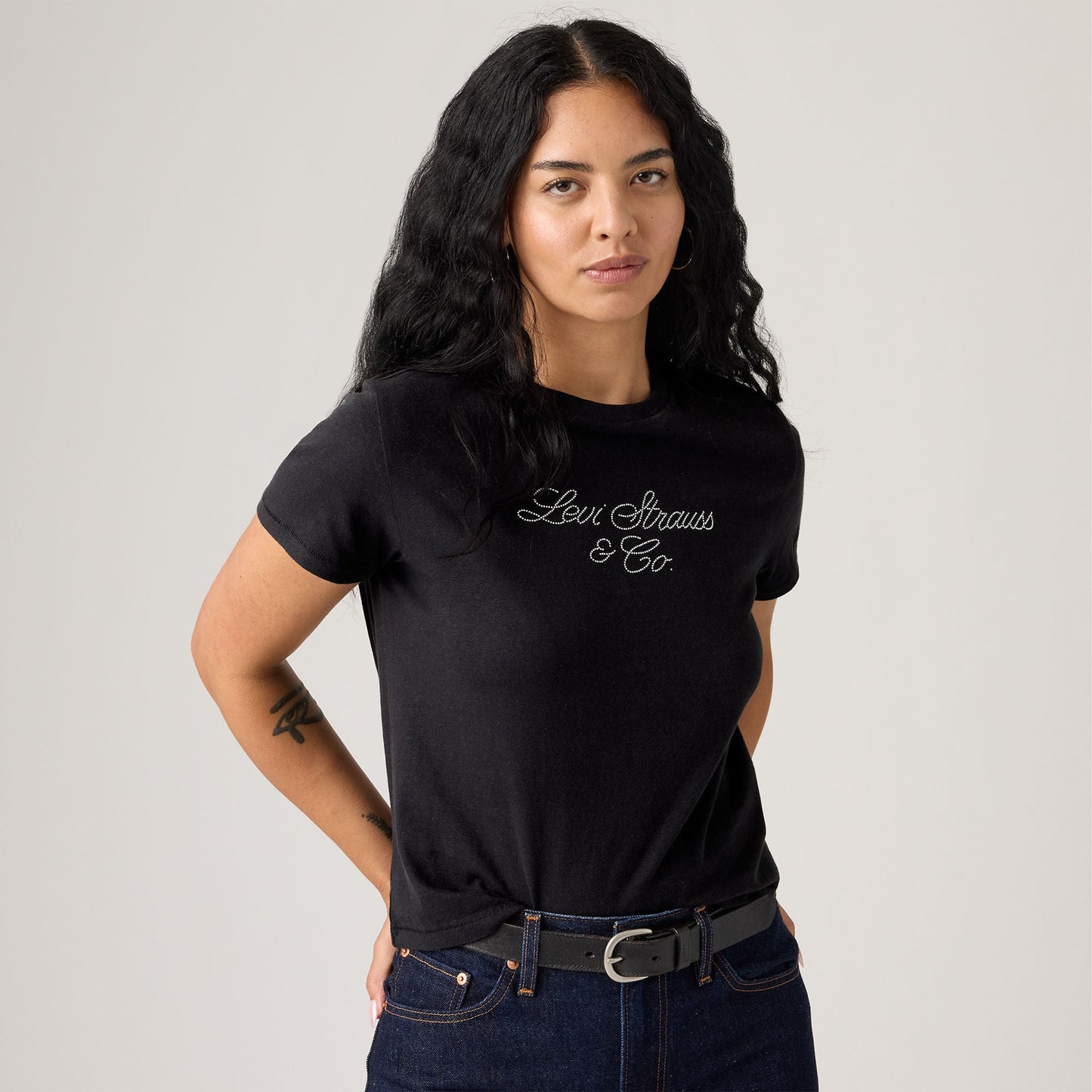 Levi's® Women's Graphic Classic Tee