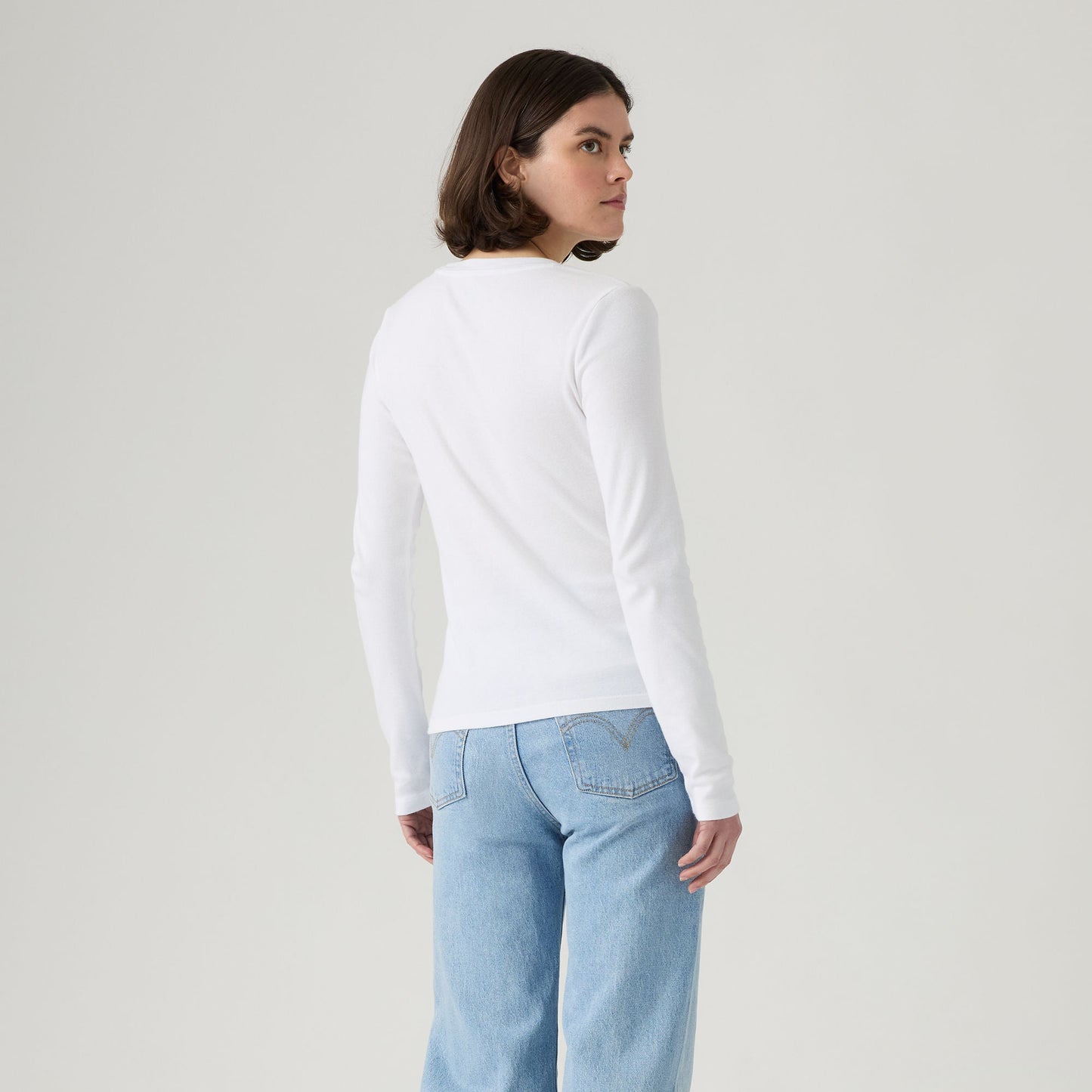 Levi's® Women's Graphic Essential Long-Sleeve Tee