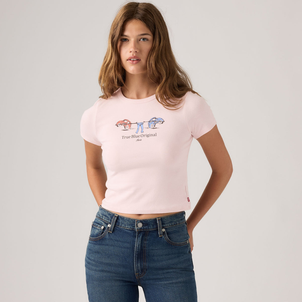 Levi's® Women's Graphic Hayes Cropped Tee