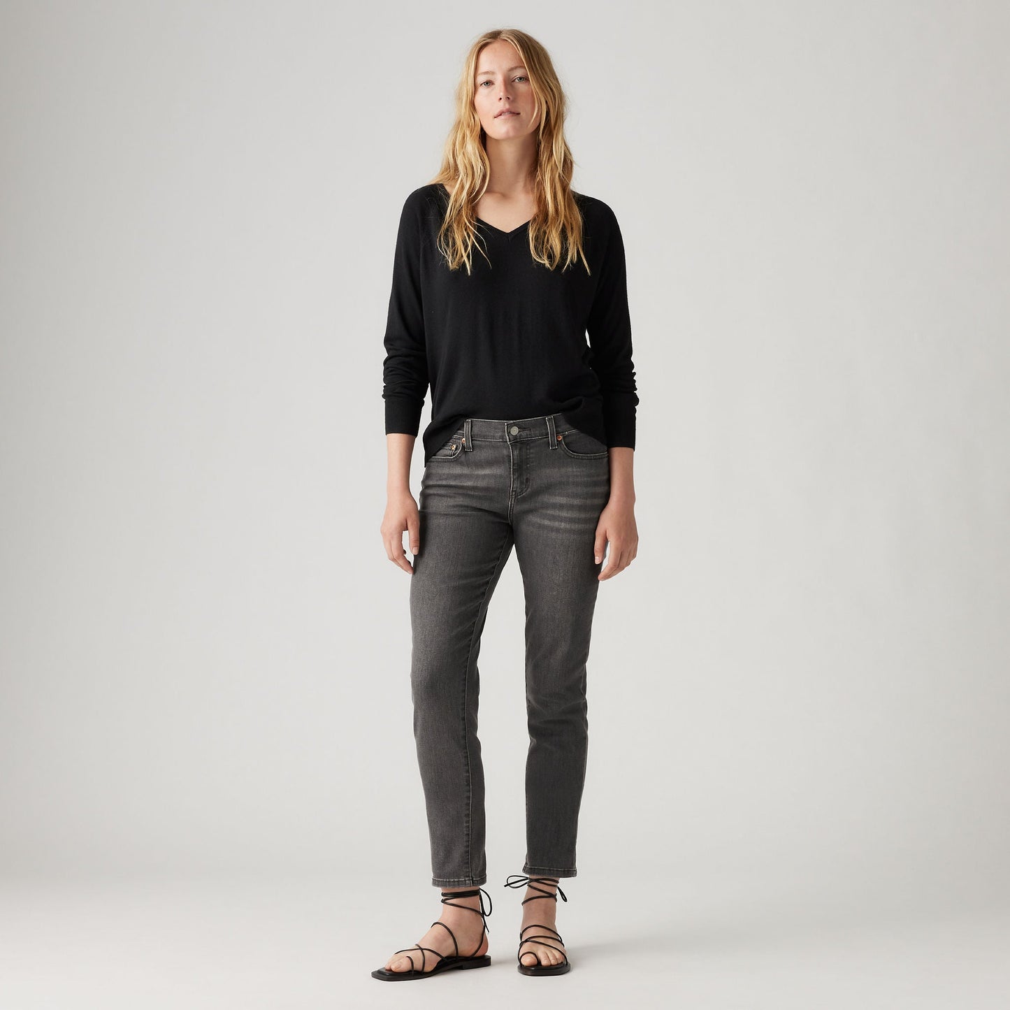 Levi's® Women's Mid-Rise Boyfriend Jeans