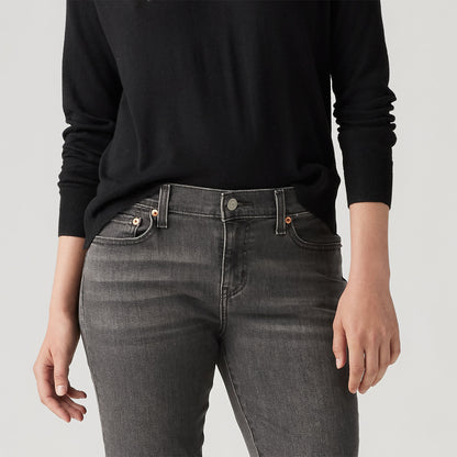 Levi's® Women's Mid-Rise Boyfriend Jeans