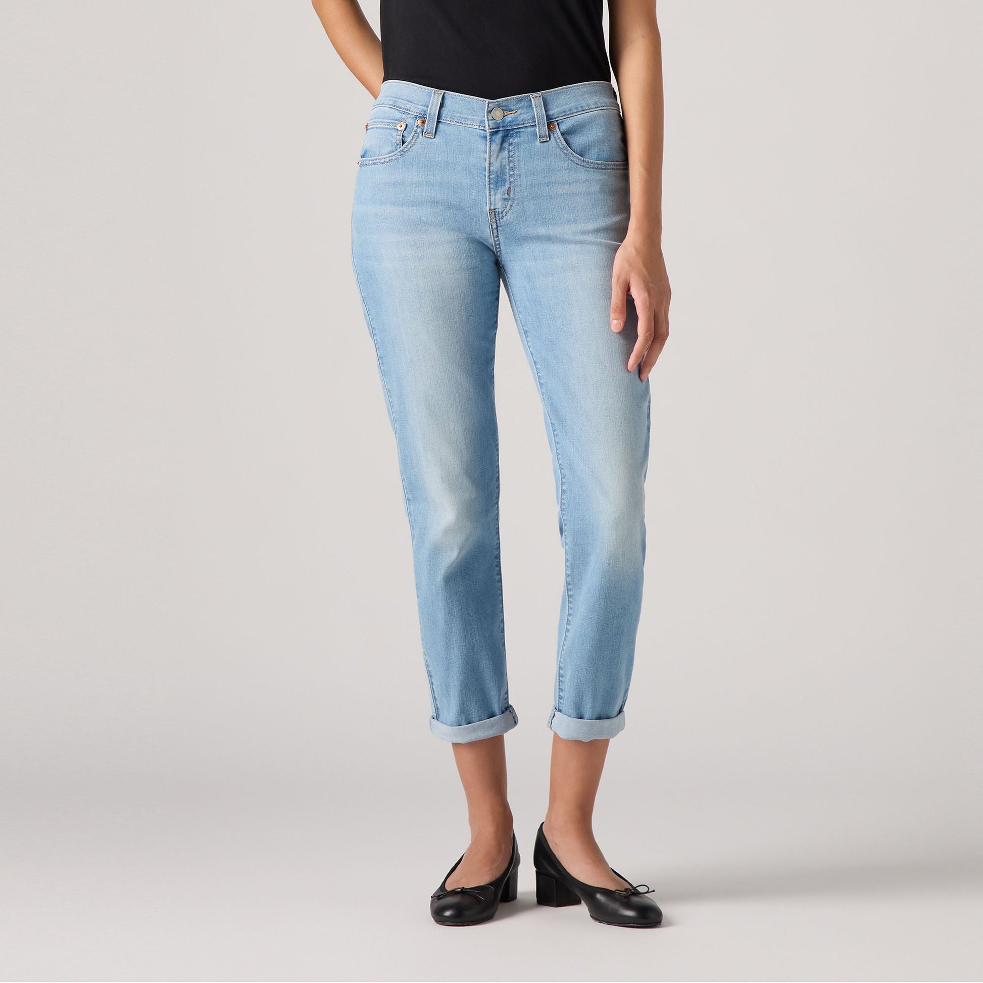 Levi's® Women's Mid-Rise Boyfriend Jeans
