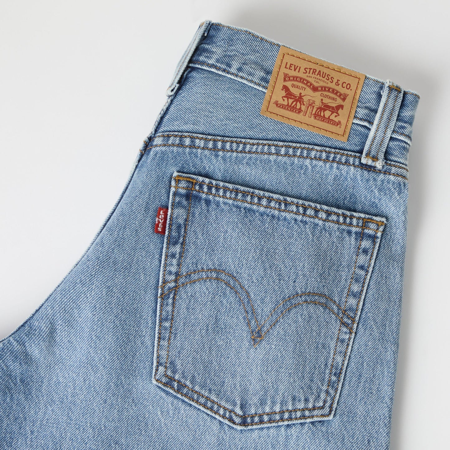 Levi's® Women's Middy Balloon Jeans