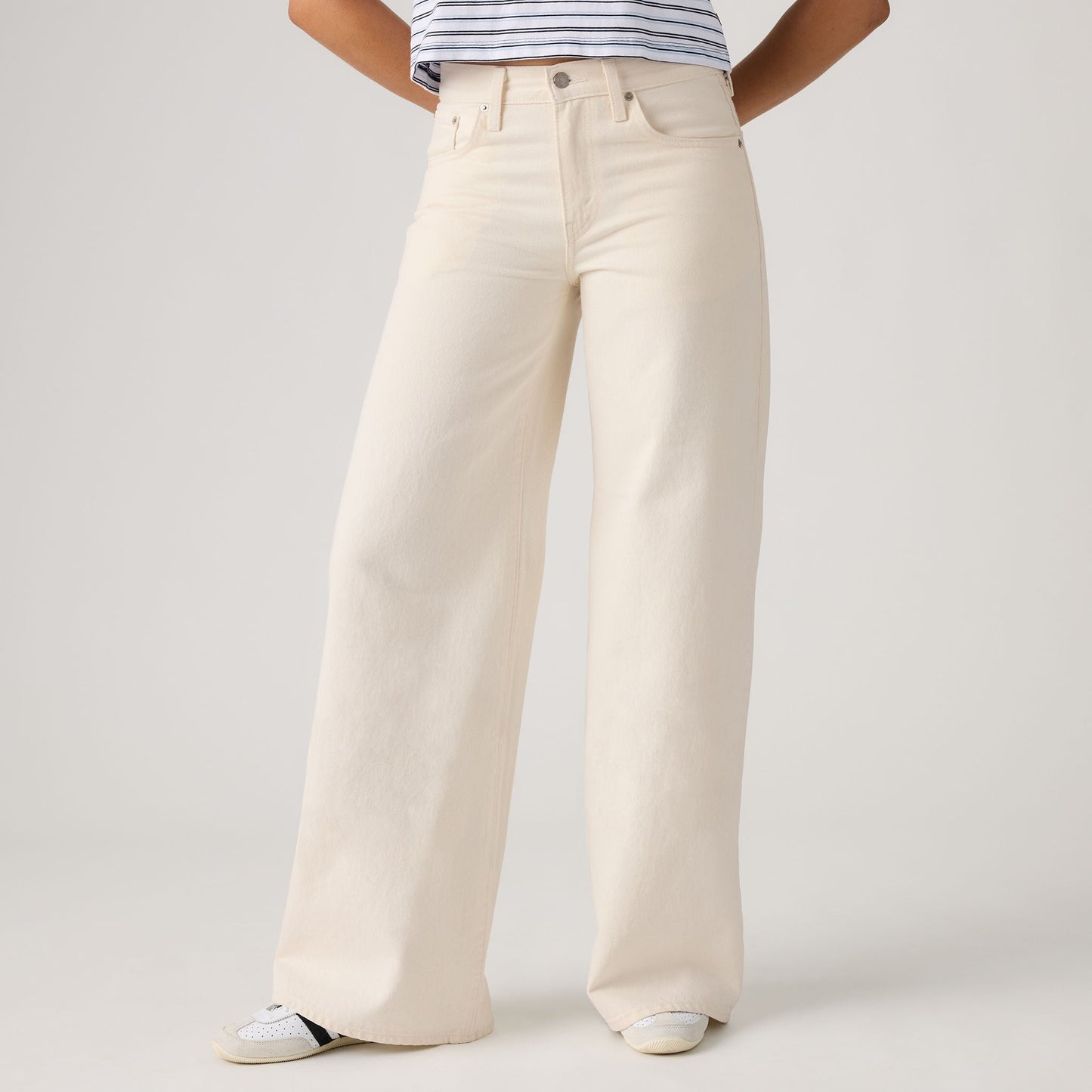 Levi's® Women's Middy Wide-Leg Jeans