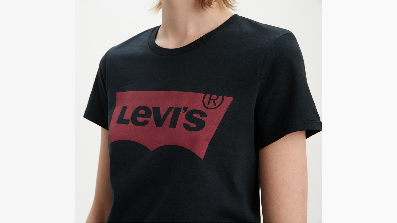 Levis Womens Perfect Rounded Logo Ogo Meteorite Cotton Logo T Shirt Black Size L main image 1