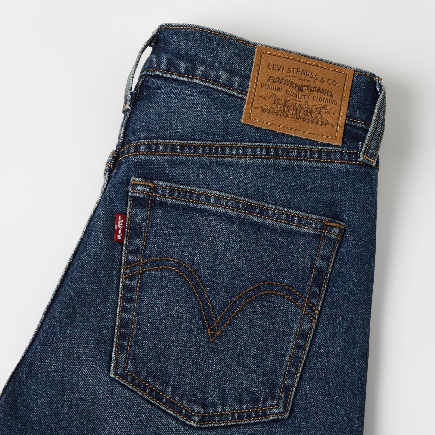 Levi's® Women's Ribcage Slim Jeans