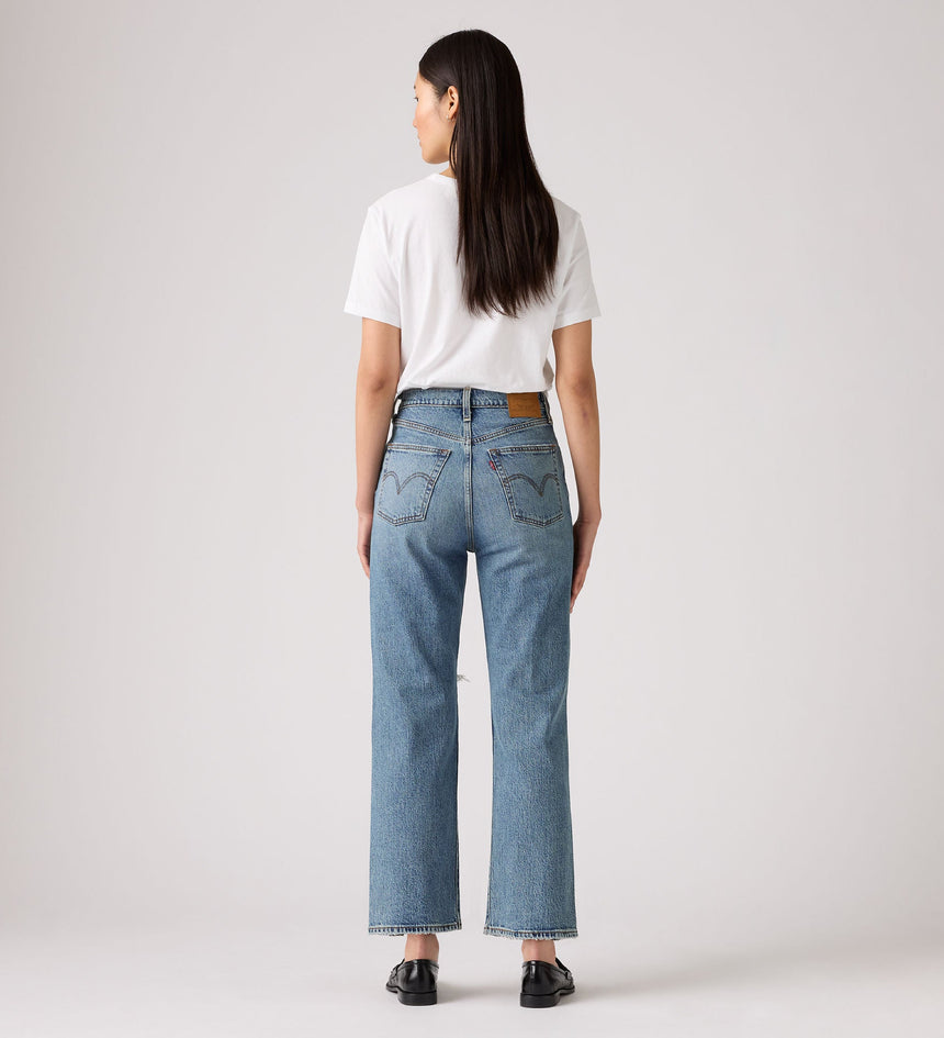 Levi's® Women's Ribcage Straight Ankle Jeans Medium Indigo