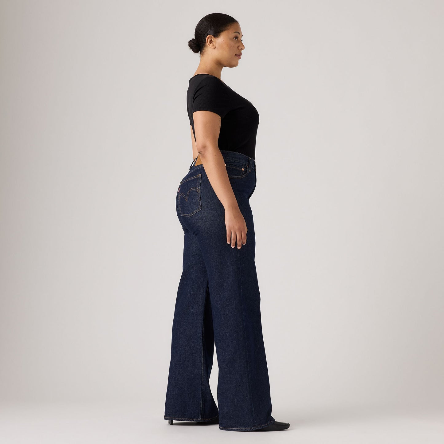 Levi’s® Women’s Ribcage Wide-Leg Jeans