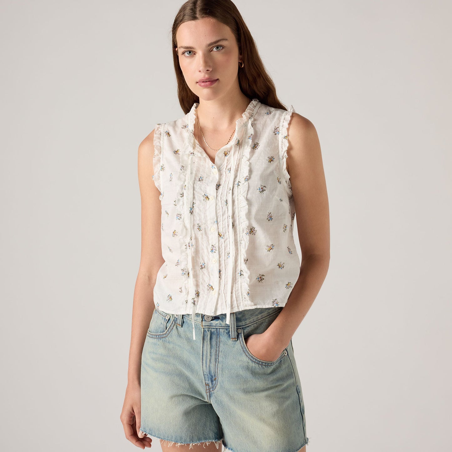 Levi's® Women's Shelby Sleeveless Slim Blouse